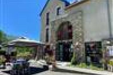 VLA01---AUBERGE-DE-GERM---Photo-phare-ete