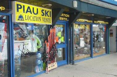 PIAU SKI VITRINE1 PIAU SKI VITRINE1