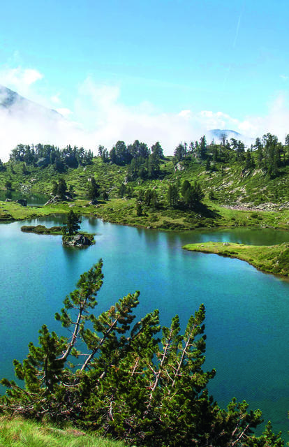 lac de Bastan en vallée d'Aure